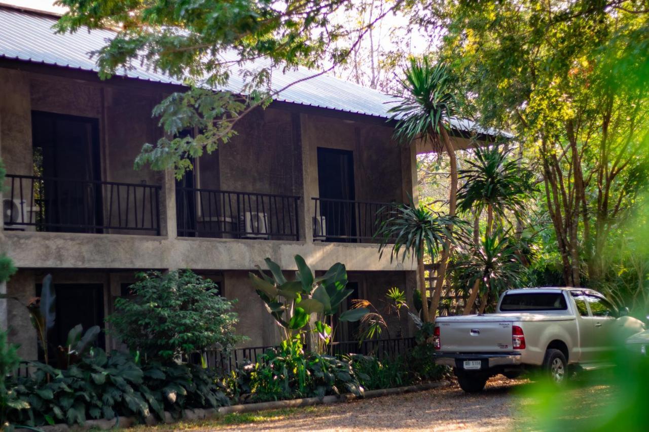 Baan Suan Ramita Resort Chanthaburi Exterior foto